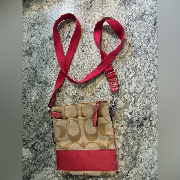 Coach Beige and Pink Crossbody Bag - Picture 15 of 16